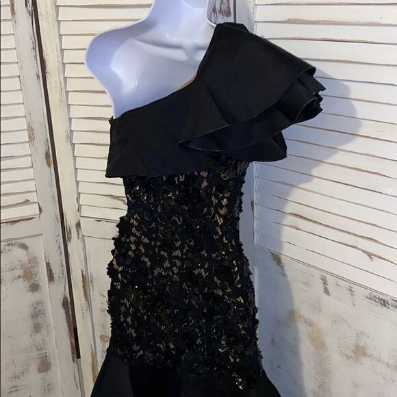 Michael Kors Collection 2018 Cocktail Dress - Picture 9 of 16